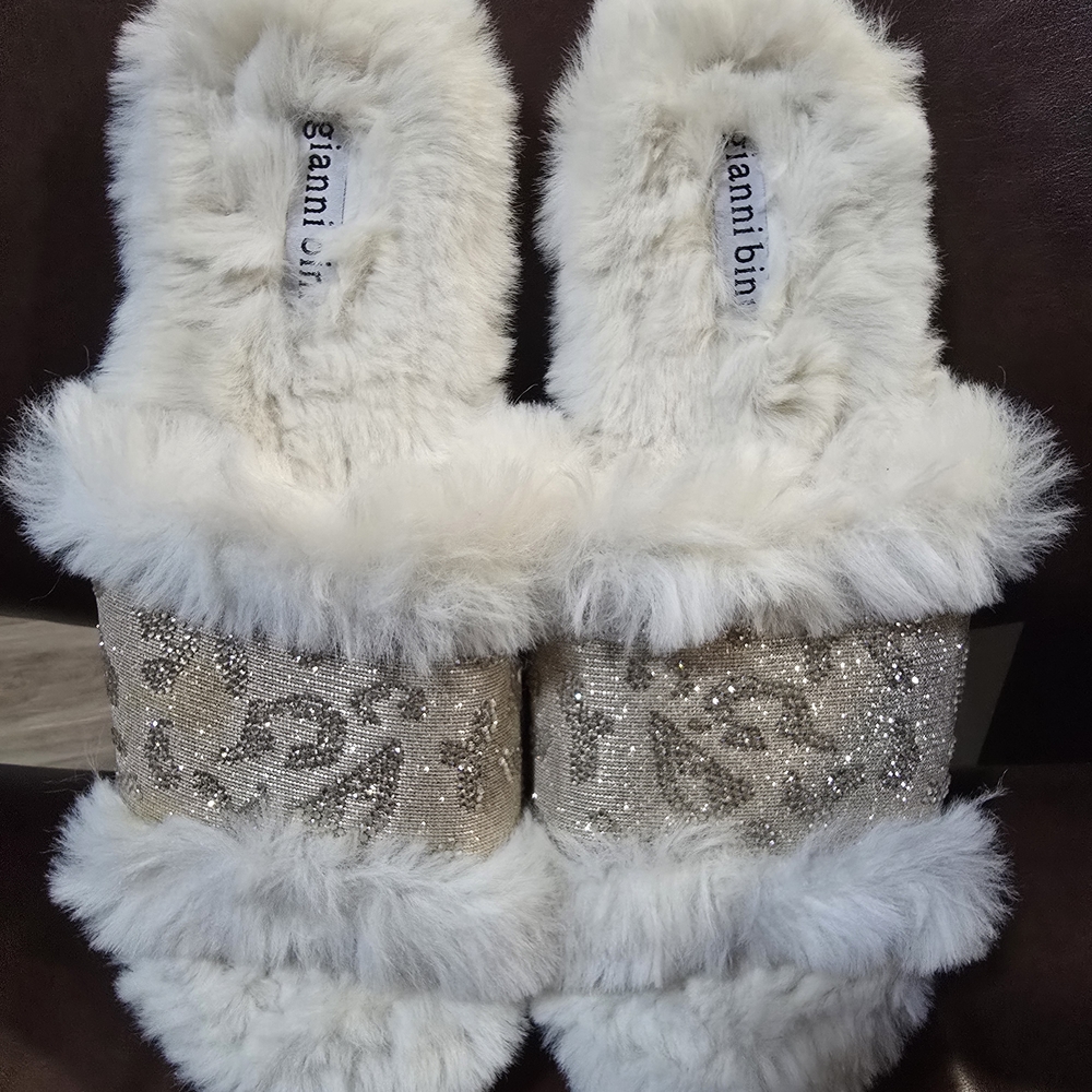 Gianni Bini Cream Fur Women's Slippers